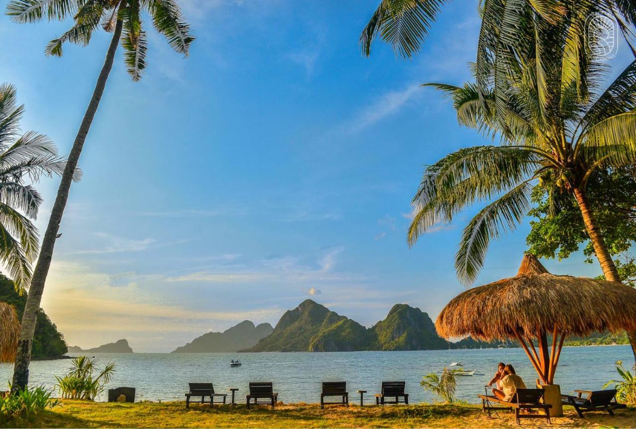 Sunset At Las Cabanas El Nido Extérieur photo